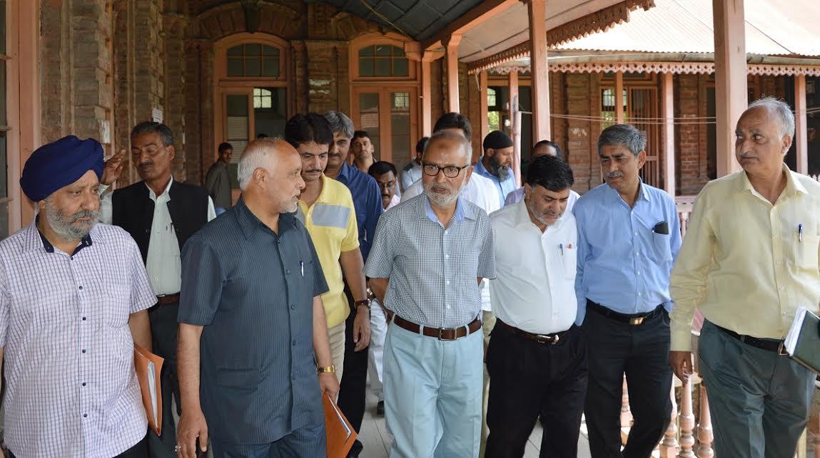 4453 students from JK appear in NEET